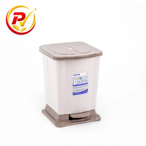 thùng rác đạp Duy Tân Trung